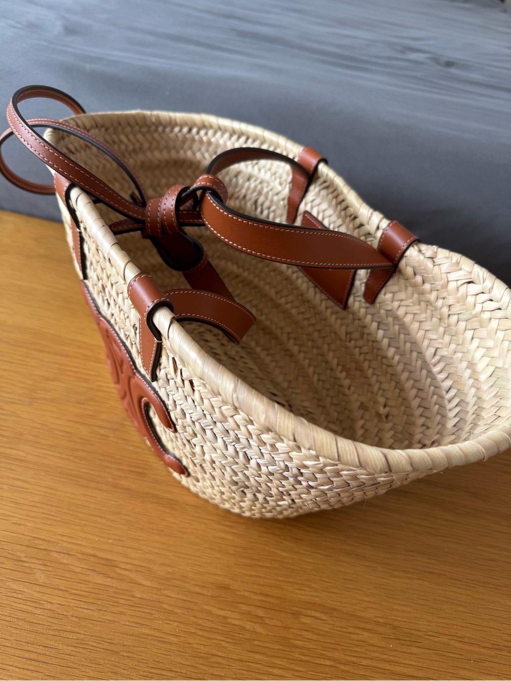 Celine Straw Mini Basket with Brown Leather Trims and Logo - Picture 3 of 5